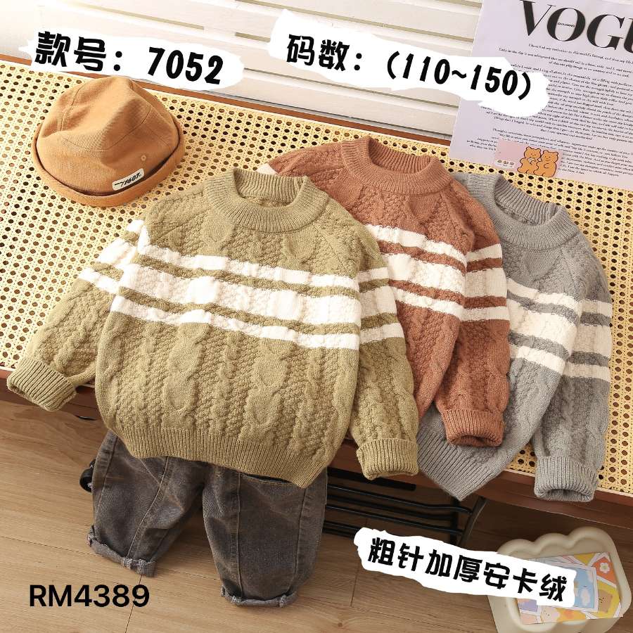 7052