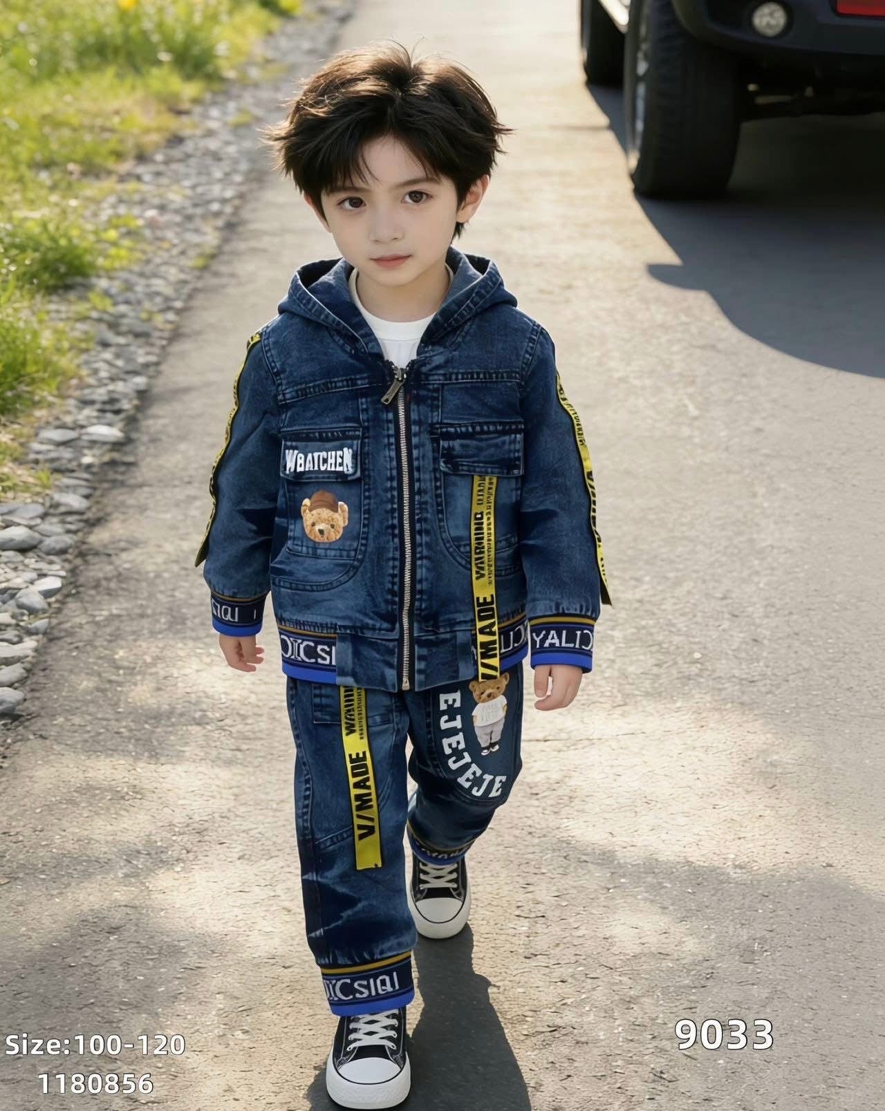 9033