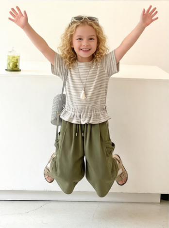 Striped short-sleeve top and cargo pants set